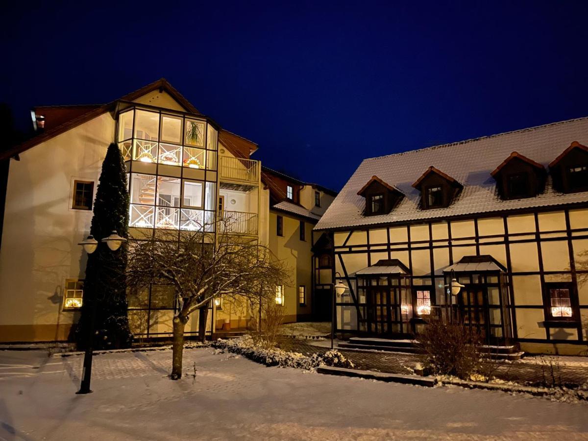 Landhotel Der Distelhof Mit Scheunencafe Dillstadt Esterno foto