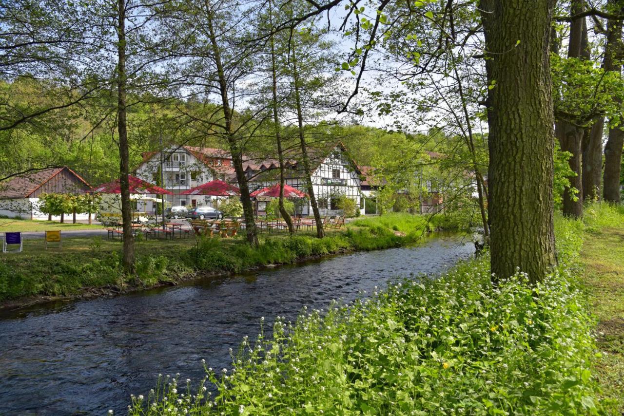 Landhotel Der Distelhof Mit Scheunencafe Dillstadt Esterno foto